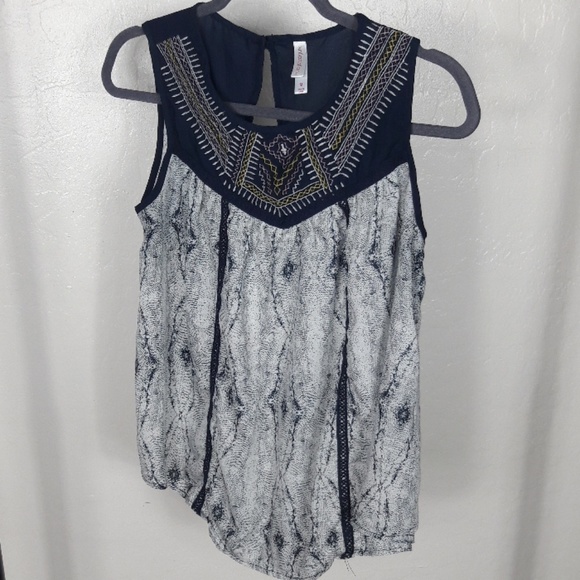 Exhilaration top - Picture 1 of 7